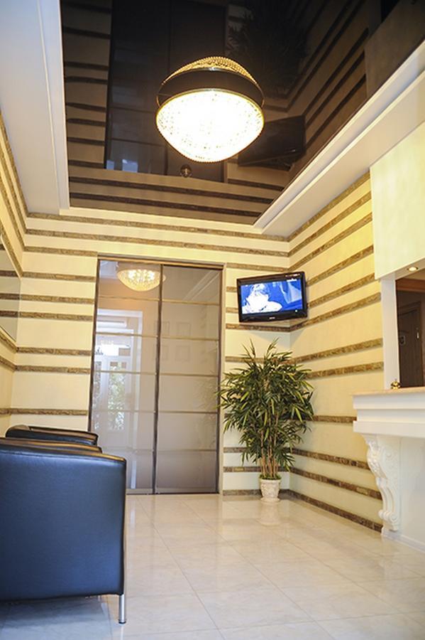 Hotel Bilyj Rojal Zaporizhia Exterior foto