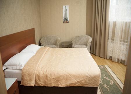 Hotel Bilyj Rojal Zaporizhia Exterior foto